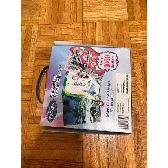 ‎Disney Frozen Sticker Activity Set - Picture 5 of 5